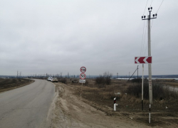 На трассе под Таганрогом в аварии погибла 17-летняя девушка