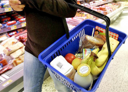 На Дону за последнюю неделю подорожали свинина, курица и молоко