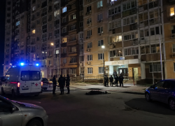 Ростовчанин погиб после падения с 9-го этажа на Левенцовке