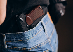 В Ростове полиция ищет мужчину, устроившего стрельбу на улице Туполева