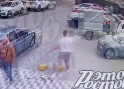 Полиция начала проверку после сноса флагштока в Ростове