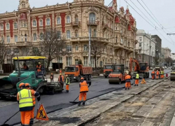 Масштабный ремонт дорог в Ростове показал блогер с помощью нейросетей