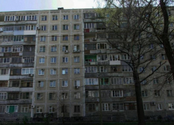 Жильцы ростовской многоэтажки моются «в тазике» уже два месяца