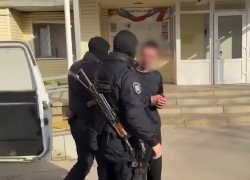 Дончанин ударил соседа ножом в грудь из-за спора о шуме 