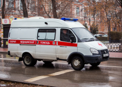 Подросток получил травмы в аварии с двумя легковушками в Ростовской области