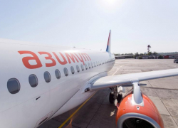 Летевший в Ростов из Екатеринбурга самолет вынужденно сел в Самаре