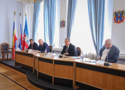 Депутаты ростовской гордумы: пережили пандемию, переживем и рецессию