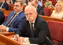 Скандального депутата заксобрания Ростовской области Вахтанга Козаева досрочно лишат полномочий
