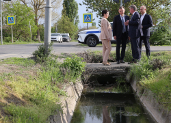 Власти Ростовской области выделят 120 млн рублей на расчистку водоотводных каналов в Батайске