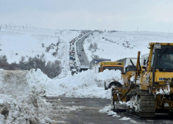 С трассы М-4 «Дон» в Ростовской области эвакуировали 65 человек