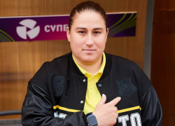 День рождения отмечает главный тренер ЖФК «Ростов» Яна Чуб