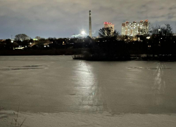 В Ростове-на-Дону два ребенка провалились под лед и погибли