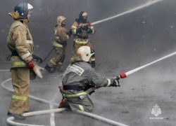 В Каменском районе ликвидировали пожар после атаки дронов на предприятии