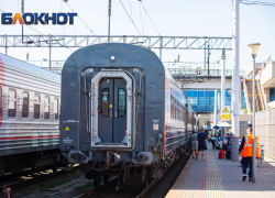 Из-за перекрытия Крымского моста задерживаются шесть поездов, следующих через Ростов