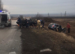 В аварии под Шахтами погибли два человека