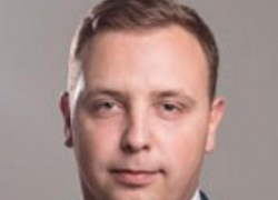 Председатель совета молодых депутатов при ЗСРО Виталий Мажара представляет Советский район в гордуме