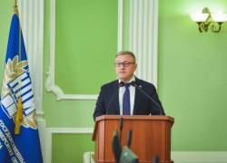 Сергей Страданченко официально назначен ректором ЮРГПУ