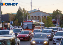 Массовые перекрытия дорог и тротуаров ожидаются в Ростове перед Днем России