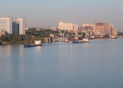 Календарь: 273 года Ростовскому порту 