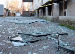 20 домов и три автомобиля повреждены после атаки БПЛА в Мясниковском районе