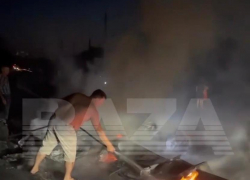 Под Таганрогом произошел пожар в частном доме после падения беспилотника