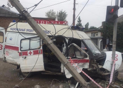 Число пострадавших в ДТП с машиной скорой в Ростове увеличилось до семи