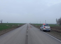 Водитель насмерть сбил мужчину и скрылся с места аварии в Ростовской области