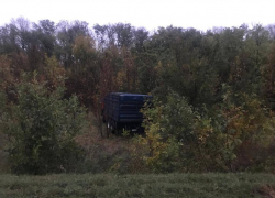 На трассе в Ростовской области при столкновении грузовика и «Газели» погиб мужчина