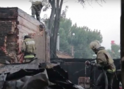 Полицейские возбудили уголовное дело по факту поджога частного сектора в центре Ростова