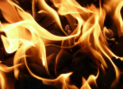 В Ростове при пожаре в коллекторе погиб человек