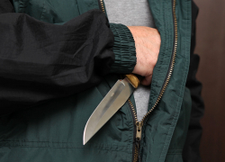 В Таганроге осудят мужчину, который зарезал своего знакомого и похитил у него 2,4 млн рублей