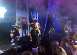 Певица Мари Краймбрери довела до экстаза ростовских поклонниц в ночном клубе