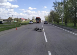 Водитель грузовика из Ростовской области насмерть сбил пожилого велосипедиста под Воронежом