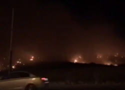 Жуткий многодневный пожар на мусорной свалке под Ростовом попал на видео