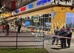 Вечером 3 ноября в Ростове эвакуировали ТЦ «Рио» 