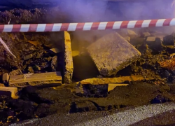 Пострадавшие из-за прорыва теплотрассы в Ростове квартиры восстановят