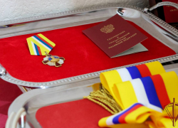 В Ростове орден Жукова вручили отдельной бригаде особого назначения 