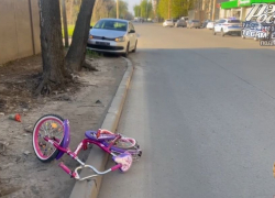 Иномарка сбила 7-летнюю девочку с велосипедом на Днепровском в Ростове