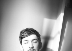 В Ростов приехал фотограф Филипп Жарижеон