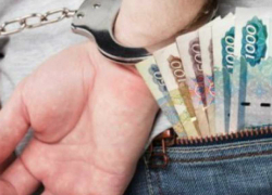 Молодой неугомонный грабитель «облегчил» ночного прохожего на 52 тысячи рублей в Ростове