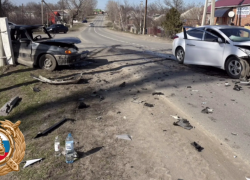 Подросток без прав за рулём ВАЗа устроил ДТП с пострадавшими под Ростовом