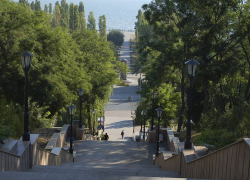 Строители вдохновились Акрополем: история создания Каменной лестницы в Таганроге 