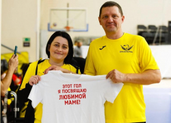 Вдохновительница ростовской футбольной команды на колясках «Донские ястребы» попала в беду 