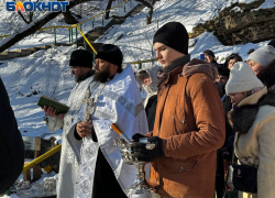 «Просто прет»: ростовчане поделились эмоциями после крещенских купаний 