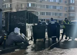 Ростовчанам рассказали о сложностях в вывозе мусора из-за неочищенных дорог