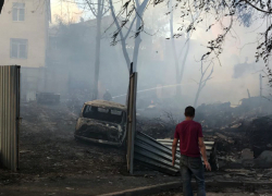 Девять человек пострадали в жутком пожаре в центре Ростова