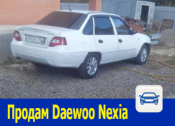 Белоснежную Daewoo Nexia продам недорого в Ростове