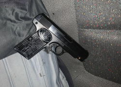 Полиция задержала избитых грабителей с игрушечным пистолетом в Ростовской области