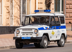 Строитель провел ремонт и украл золотые украшения у жительницы Ростовской области