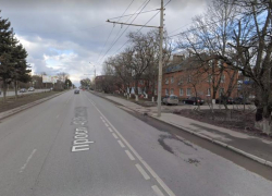 В Ростове в Александровке женщину насмерть сбили сразу два автомобиля 